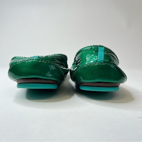 TIEKS by Gavrieli Emerald Green Metallic Shiny Patent Leather Ballet Fold Flats - Picture 5 of 13